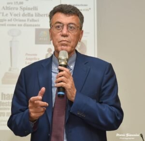 خبير الصحة العالمية يكشف خطر الدودة الحلزونية