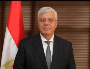 وزير التعليم العالي يوجه بحل مشكلة الطالبة عائشة أحمد 

