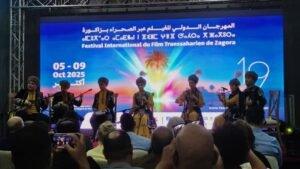 زاكورة تصنع الحدث بالنسخة التاسعة عشرة للمهرجان الدولي للفيلم عبر الصحراء